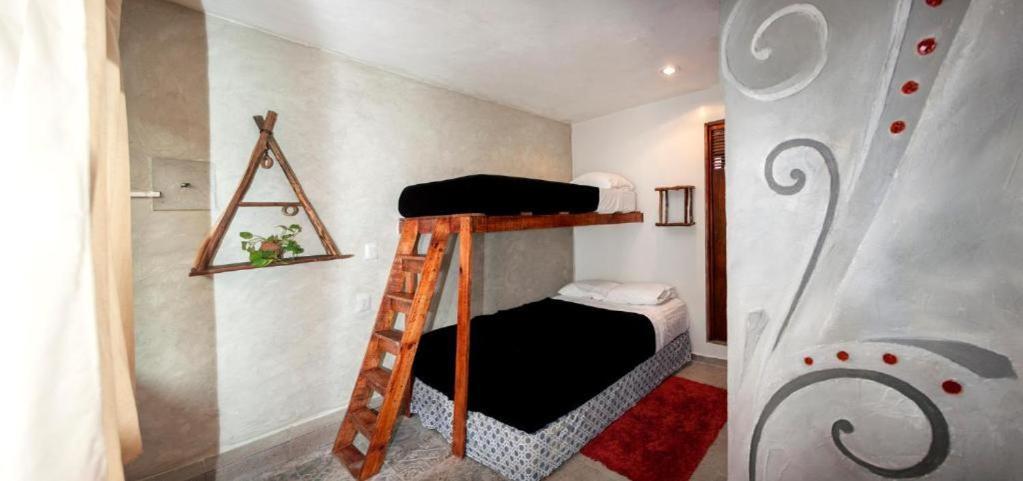 The All Inclusive Hostel - Food, Drinks And Transportation To The Beach And Cenotes Tulum Zimmer foto
